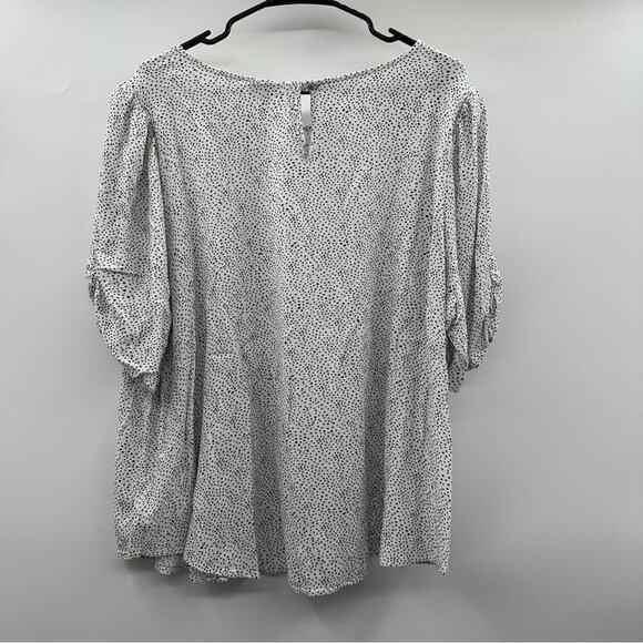 Torrid White & Black Print Crepe Ruched Half Sleeve Blouse Size 4X - Picture 7 of 11
